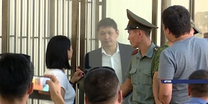 Сапар Исаков: Мы не стали «подставлять» предыдущее правительство Сооронбая Жээнбекова.Часть1