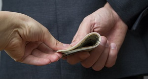 «Коррупционные вызовы – 2019»: Туркменистан на первых позициях