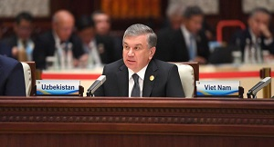 Мирзиёев предложил ввести сквозной тариф по железной дороге из Китая в Европу