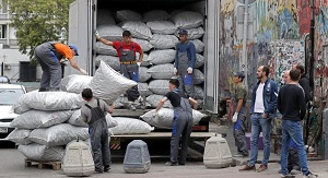 Рост российской экономики замедлился, трудовые мигранты в отчаянии