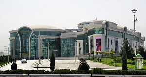 Вследствие экономического кризиса Ашхабад признан самым дорогим городом для иностранцев