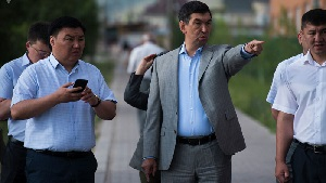 Зачем мэр Бишкека каждую неделю гуляет по утрам