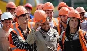 Они уезжают за достойным качеством жизни: как выглядит миграция на постсоветском пространстве