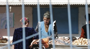 Сколько граждане Таджикистана тратят на еду в неделю