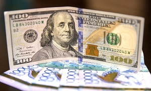 Казахстан. Население опасается очередного «удешевления» тенге