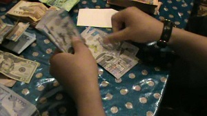 Крупную сумму для финансирования незаконных акций изъяли у членов ДВК в Алматы