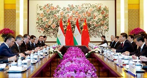 Доля Китая во внешнем долге Таджикистана составляет около 48%