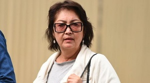 Раиса Атамбаева обвинила президента Киргизии в преследовании