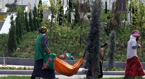  В Мары ожидают проверку из Ашхабада и собирают деньги на благоустройство