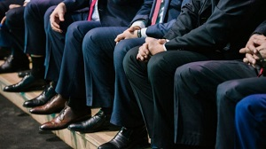 Казахстан. Будут ли госслужащие публиковать свои доходы и, главное, расходы?