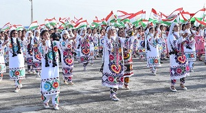 Таджикистан: Нацбанк взял под контроль денежные переводы