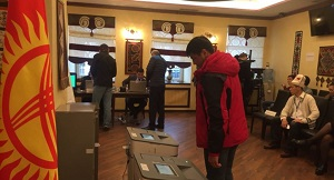 Кыргызстан. Ставка Мадумарова. Cтанет ли голос мигранта решающим?
