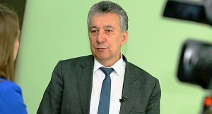 Параллельные миры «правой руки» Алмазбека Атамбаева