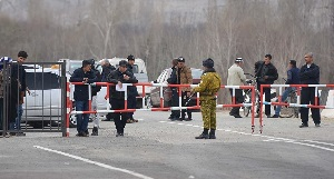 Таджикистан отдает Узбекистану спорные гектары: есть ли там золото