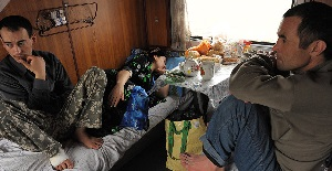 Посольство Таджикистана вернет из России на родину 140 мигрантов