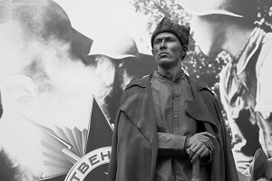 Герои Великой Отечественной войны. Бауыржан Момышулы