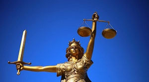 Кому служит таджикская Фемида