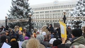 До парламентских выборов в Кыргызстане – полгода. Ситуация раскручивается