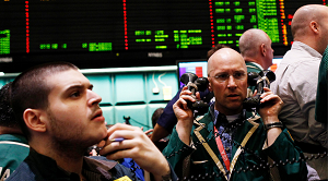 Обвал цен на нефть: Казахстан пересмотрит бюджетные расходы, Россия откупорит кубышку