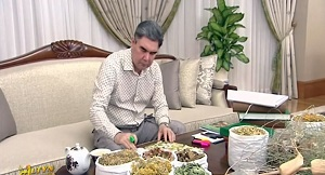 После рекомендации президента в госучреждениях Туркменистана началось массовое окуривание могильником