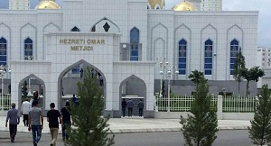 Соседи Туркменистана бьют тревогу в связи с коронавирусом, Туркменистан готовится к празднованию Новруза