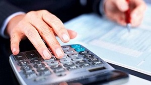 Из-за мирового кризиса бюджет Казахстана недополучит 300 млрд тенге за первый квартал