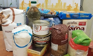 Кыргызстан. Малоимущим и многодетным выдадут продуктовые наборы