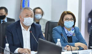 Кыргызстан. Медицина vs политика. 80% завозных случаев пришлись на Саудовскую Аравию и ОАЭ