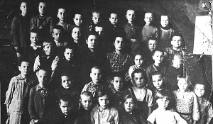 Самой масштабной акцией по спасению детей за всю историю ВОВ руководила 24-летняя учительница