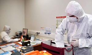 Коронавирус в ЦА: экстренное строительство больниц, просьбы о помощи и смена кадров