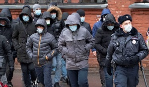 Если самоизоляция для мигрантов невозможна, она бесполезна и для остальных