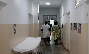 Как тяжелые, но не коронавирусные больные в Кыргызстане выживают в условиях чрезвычайного положения