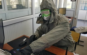 Кыргызстан: приложение для отслеживания больных COVID-19 вызывает опасения