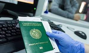 Мигранты пошли за милостыней к правозащитникам