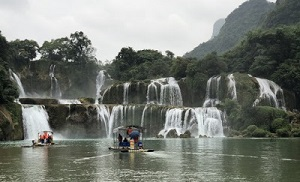 Китай ускорит развитие туризма в западных районах страны
