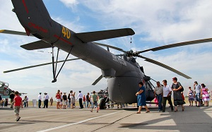 Кыргызстан. Вопрос реконструкции взлетно-посадочной полосы кантской авиабазы может стать причиной раздора