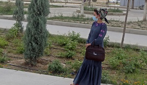 ГосСМИ: Медицинские маски в Туркменистане носят из-за пыли в воздухе