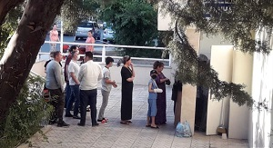 Туркменистан. В Ниязовской больнице пациенты лежат в коридоре.