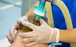 Казахстан нуждается в 4000 аппаратах ИВЛ. И 100 устройств отправляет в Таджикистан