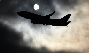 Кыргызстанцы отправили из России лекарства — видео