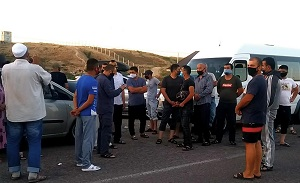 Казахстан дал добро на транзит застрявших в Таджикистане россиян на автомобилях. Но уехать смогут не все