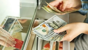 Кыргызстан. За месяц объем переводов от мигрантов вырос в два раза