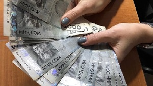 Медиков поделили на четыре категории и увеличили им надбавки. Насколько и кому