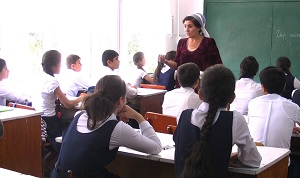 Ученикам нужны учителя: нехватка кадров в Таджикистане