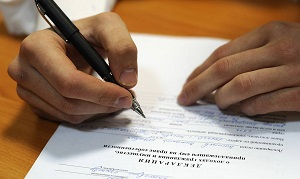 Таджикские чиновники будут отчитываться о своих доходах и имуществе по новому формату