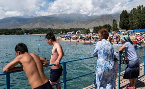 Кыргызстан: коронавирус нанес сокрушительный удар по туризму на Иссык-Куле