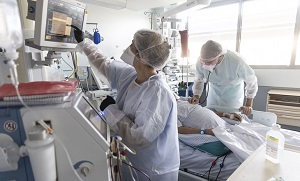 Быть или не быть второй волне. Ситуация с коронавирусом в Центральной Азии и мире. Тренды к утру 20 сентября