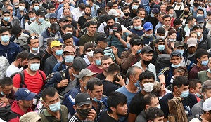 Номер - присвоить, РВП - отменить: что даст мигрантам новый проект МВД