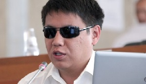 Кыргызстан. Садыр Жапаров незаконный премьер-министр и даже не кандидат — Дастан Бекешев