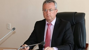 Кыргызстан. Михаил Халитов: Парламенту нужно проявить зрелость и принять решение